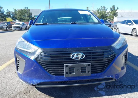 2019 Hyundai Ioniq Hybrid Blue z USA, uszkodzony, nr VIN KMHC65LC8KU180365